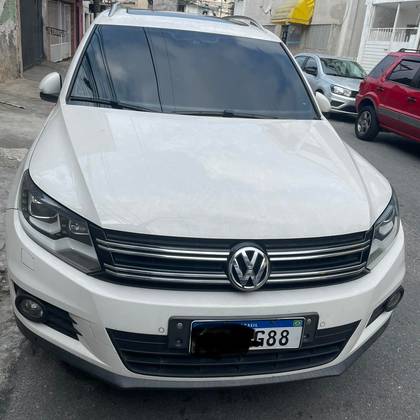 VOLKSWAGEN TIGUAN 2.0 TSI 16V TURBO GASOLINA 4P TIPTRONIC VOLKSWAGEN TIGUAN 2.0 TSI 16V TURBO GASOLINA 4P TIPTRONIC